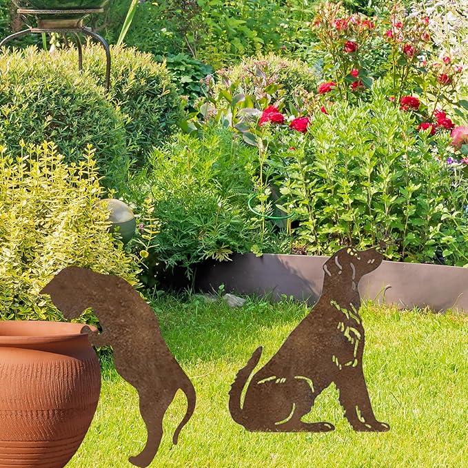 Rusty Metal Dog Cat Garden Stakes, 2 Pcs Decorative Garden Stakes Animal Silhouette Statues for Yard Art Outside, Lawn,Patio, Outdoor Decor,Cat Dog Decor for Animals Lovers