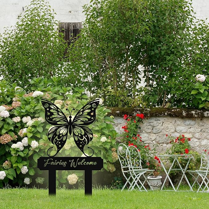 Personalized Metal Butterfly Garden Signs with Stake, Custom Garden Signs for Outside Waterproof, Customized Name Sign Yard Lawn Gardens Decor Gardening Gifts for Moms Grandmas Gardeners