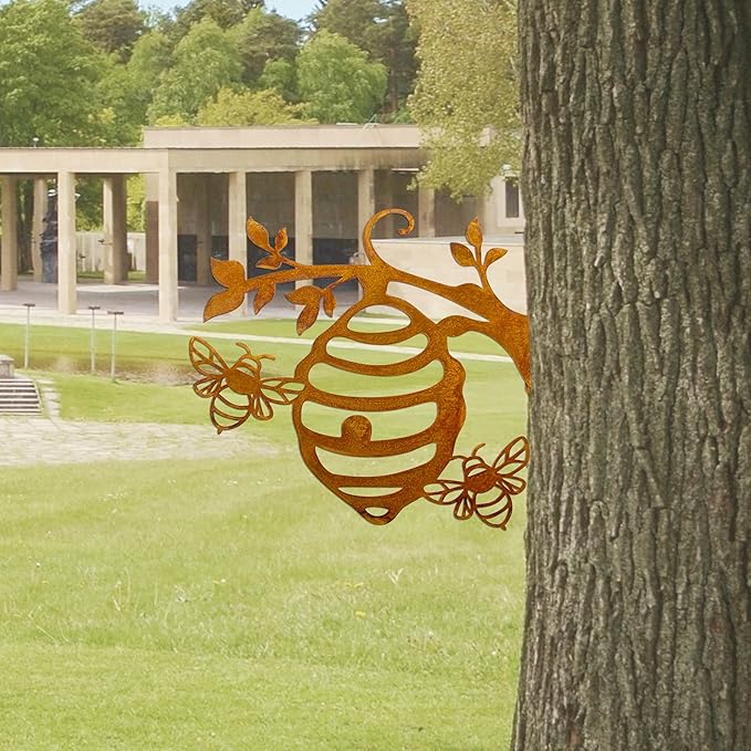 Metal Rusty Bee & Honeycomb Metal Garden Sculpture Outdoor Yard Art Ornament Exquisite Animal BeeTree Stake Decoration for Home Garden Yard Outdoor 11.2x10.7inch