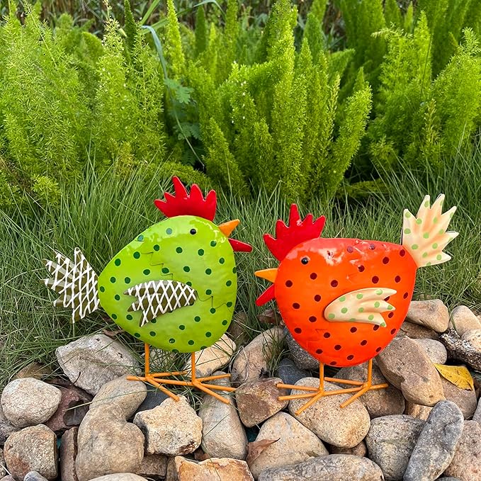 Metal Chicken Decoration Set of 2, Outdoor and Indoor Garden Sculpture for Yard Art, Backyard Patio Lawn Decor, for Family Lovers Housewarming