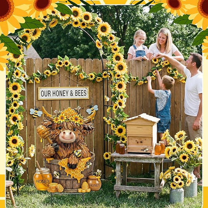 Amyhill Bee Highland Cow Outdoor Decor Honeybee Cow Metal Garden Stakes Decorative Rustic Bee Calf Lovers Yard Signs with Stakes for Farmhouse Spring Garden Lawn Outdoor Decorations