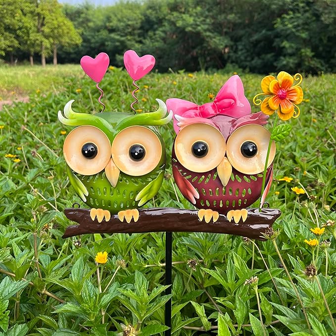 Metal Owl Couple Garden Stakes, Hand Painted 3D Yard Art, Colorful Outdoor Lawn Ornaments Sculpture Decor, Gift for Family and Couple (Small)