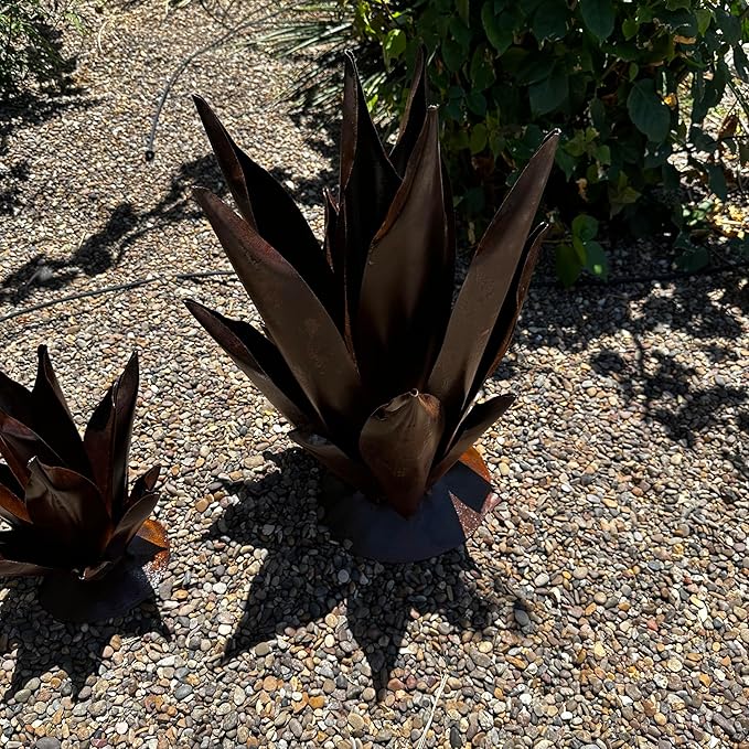 Handmade Rusted Metal Flame Agave Sculpture – Garden Art for Patio or Yard Decor (Small & Large Set)