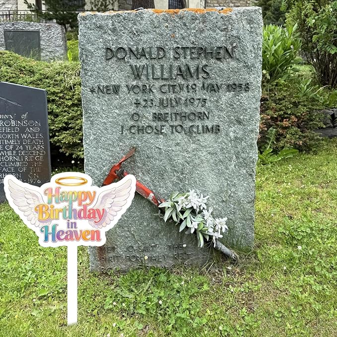 Happy Birthday Grave Decorations, Grave Marker Metal Memorial Remembrance Stake Decor for Garden Yard Outdoor Birthday Decoration Supplies, Heart Memorial Plaque Stake
