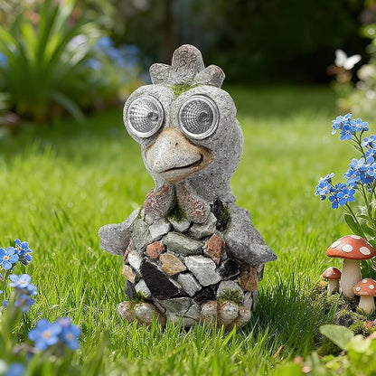 Outdoor Decor Chicken Statue, Garden Statue Solar Chicken Figurine for Lawn Porch Garden Yard Patio and Birthday Gift for Women