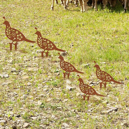 Metal Garden Decorative Statues Distinct Hen and Chicks Silhouette Design,Black Hollow-Cut Yard Art, Perfect Decor for Lawns Yard Gardens (Large, Quail)