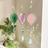 Hanging Crystal Suncatcher, Sun Catchers Indoor Window, Leaf-Shaped Crystal Hanging Ornament, Hanging Crystals for Decoration, Birthday Gift (Pink)