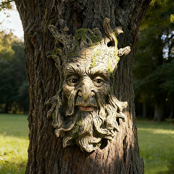 Whimsical Tree Face Garden Statues Outdoor Decor – Funny Old Man Tree Hugger Wall Sculpture with Moss, Fairy Art Fence Hanging Resin Ornament, Outdoor Wall Mounted Sculpture for Patio Lawn & Home
