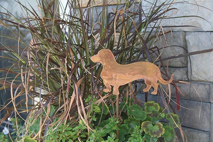 Pets and Farm Animals Metal Garden Landscape Stake (9.25" Wide Wiener Dog on Stake, Naturally Rusted)