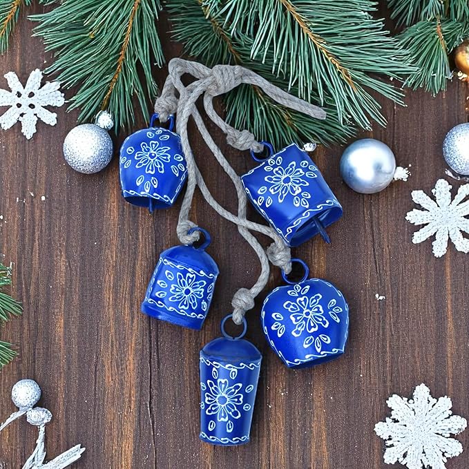 Christmas Bell Wind Chime 25” – 5 Pcs Metal Jingle Bells on Jute Rope –Rustic Farmhouse Holiday Décor, Vintage Sleigh Bells Wind Chime for Door, Fireplace Mantel, Tree & Home Decoration (Blue)