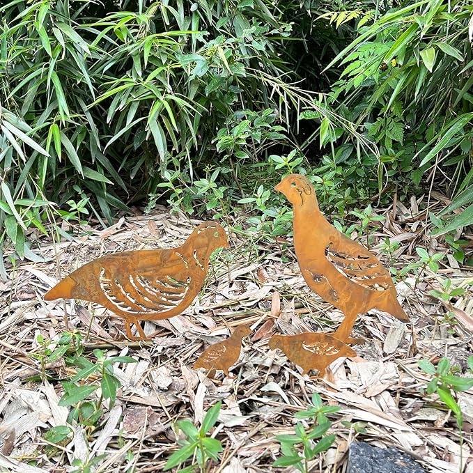 4PCS Rusty Partridge Family Decorative Garden Stakes, Metal Birds Yard Decor, Bird Lover Gifts for Women Mom Grandma Wife, Metal Birds Statues Garden Sculptures and Yard Art, Patio, Lawn Ornaments