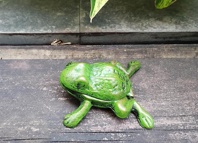BSTGIFTS Iron Frog Key Hider - Outdoor Statue, Cast Iron, Green Frog, Hide a Key, Garden Decoration