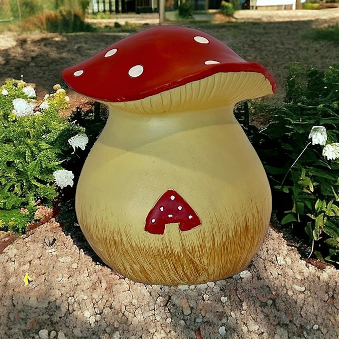 Gift Essentials Toadstool Decorative Garden Statue and Key Hider - Hides a Secret Extra Hidden Key Outside in Garden, Yard or Porch