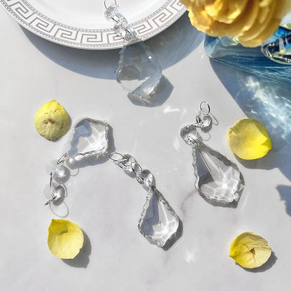 Pack of 20 Clear Crystal Maple Leaf Chandelier Prisms Suncatcher Pendants Hanging Connected Glass Octagon Beads for Chandelier Christmas Tree Decor(63mm)