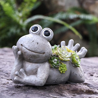 TERESA'S COLLECTIONS Frog Garden Decor with Solar Light for Outdoor Statues,Adorable Lying Frog Resin Lawn Ornaments Resting Animal Succulent Stone Figurines for Porch Patio Gifts for Mom Dad,7.3"