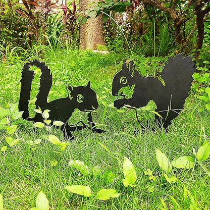 Tipmant Metal Iron Art Decoration Animal Silhouette Decorative Stakes Statues Ornament Crafts for Outdoor Gardens, Yard, Courtyards, Parks, Lawns, Potted Plants, Patio (4 Squirrels)
