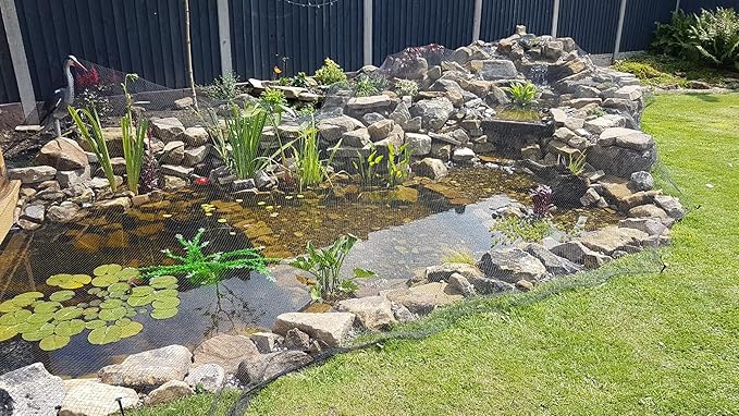 Pond H2o Black Premium Pond Protection Cover Net with Fixing Stakes 20 Ft by 13 Ft (6m x 4m) Heavy Duty Woven Fine Mesh Garden Netting Cover for Leaves, Protects Koi Fish