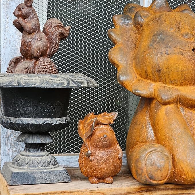 Rust Iron Hedgehog Garden Statue, 3.9 Inch High Cute Animal Garden Figurines for Patio Yard Lawn Outdoor Decor(Rust, White Color) (Rust-Leaf)
