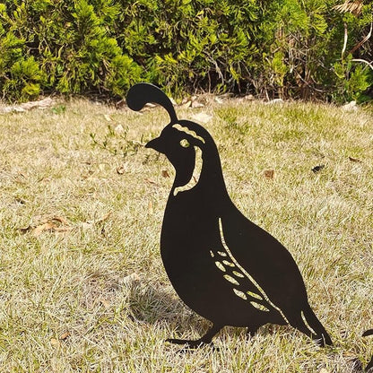 4pcs Outdoor Quail Family Yard Decor Garden Metal Statue Decor Innovative Iron Art Hand Crafted Metal Quail Stake Statue Garden Decorative Stake for Outdoor