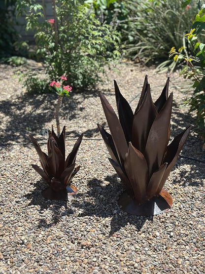Handmade Rusted Metal Flame Agave Sculpture – Garden Art for Patio or Yard Decor (Small (11"))