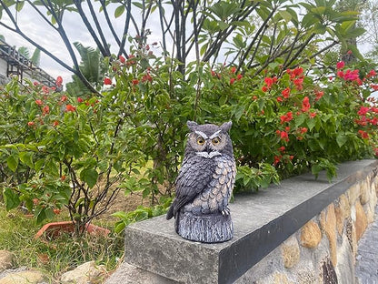 Solar Powered Owl Garden Statue Outdoor Decoration with Solar Lights Sculpture for Porch Patio Lawn and Yard Decoration Christmas Housewarming Gift for Mom