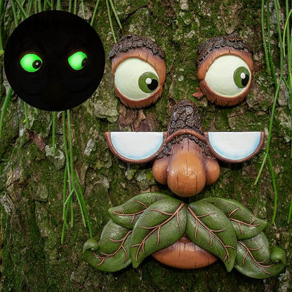 Tree Faces Decor - Outdoor Yard Art Garden Decoration - Unique Peeker for Outdoors and Indoors - Old Man Tree Hugger Art