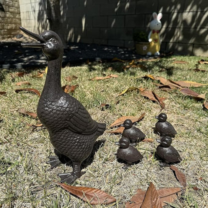 Vintage Cast Iron Duck Family Garden Statue, Rust Brown Mother Duck (15.7" Tall) with 4 Ducklings (3.6" Tall), Outdoor Decorative Sculpture Set for Yard Patio HC5387-6905