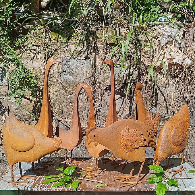 Rooster Garden Statue Decorations,Outdoor Sculpture Chicken Farm Animals Decoration,11.8" Rusty Chicken Decor for Patio Lawn Backyard Yard,Vintage Rustic Chicken Figurine Animal Ornaments