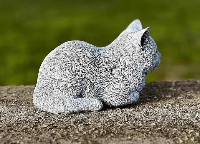 OLOMA Concrete Cat Statue - Grey Stone - Modern - Outdoor Animal Statue - Cat Memorial - Garden Decor - Kitten Figurine - Heavy & Solid - Weather Resistant
