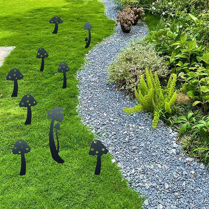Metal Mushroom Yard Art Garden Decorative Stake Hollow Out Mushrooms Silhouette Statue Decor, 5pcs Mushroom Family Silhouette Sets for Pathway, Floor, Garden, Lawn, Outdoor Decorat (Metal Mushroom)