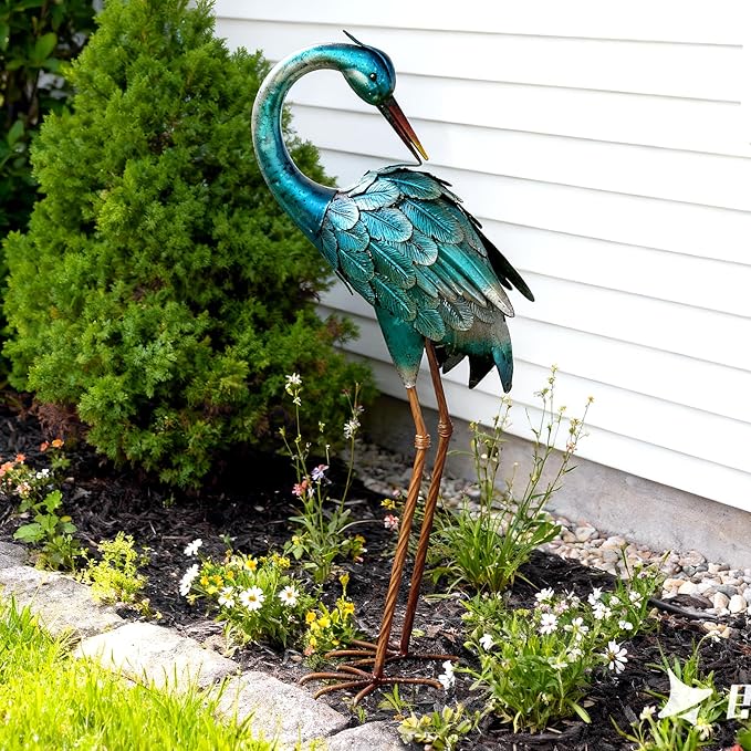 chisheen Crane Garden Statues, Metal Garden Crane Outdoor, Blue Heron Sculpture Metal Yard Art, Large Heron Decoy, Bird Statues, Lawn Ornaments for Backyard Pond Patio Porch Outside Decorations