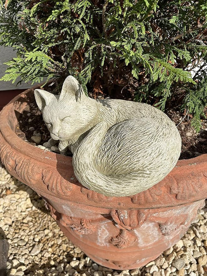Burgess Home & Garden Sleeping Cat Statue | Reconstituted Stone Kitty Animal Concrete Outdoor Decoration Lawn Garden Ornament - Made in UK, 21cm / 8.25'' Wide