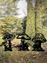 Resama Black Metal Mushroom Garden Stakes Set of 3, Black Yard Decor Art Decorative Garden Stakes, Outdoor Lawn Ornaments for Patio Flower Bed Porch Pathway Yard Decorations