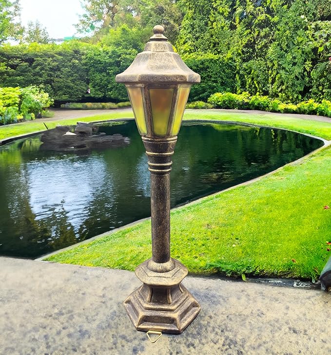 coolboy Street Light Garden Statue for Dogs to Pee On,Puppy Pee Post Training Tool Street Lamp Resin Statue,Indoor Outdoor Street Lights Decor Figurines for Yard Art and Garden Lawn,The （Gold）