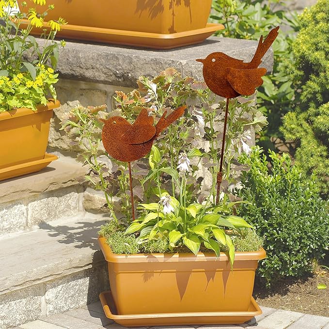 3PCS Rusty Metal Bird Stake Cute Birds Kinetic Sculpture Metal Garden Animals Stake Garden Decor Gifts for Friends and Family