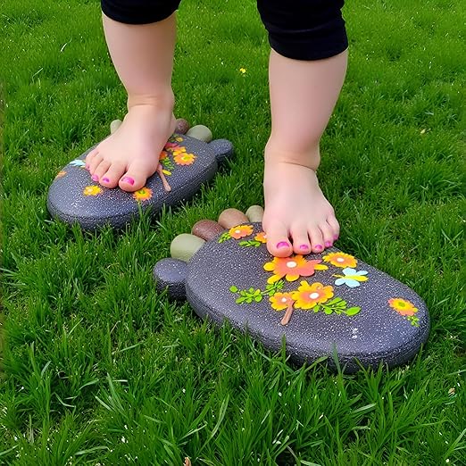Stepping Stones Garden Decorative Stones for Patio, Deck, Garden or Sidewalk Home Decor Footprint Shaped Stepping Stones Set of 2 （Dark Grey）