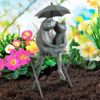 Frog Couple Statue-Resin Romantic Animal Figurine for Outdoor Lawn and Garden D?cor-Great for Flower Beds, Fairy Gardens, and More by Pure Garden