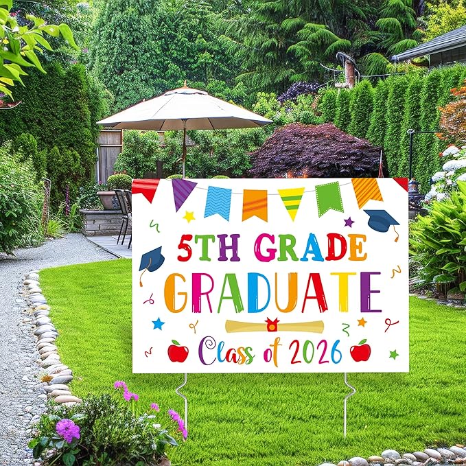 5th Grade Grad Yard Sign - White Class of 2026 Fifth Grade Graduate Lawn Sign with Stake School Congrats Graduation Decor Colorful Waterproof Graduation Party Favor for Outdoor Garden Photo Booth Prop