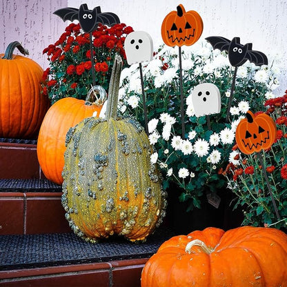 6 Pcs Wood Pumpkin Ghost and Bat Garden Stakes Yard Decor Set for Halloween Indoor Outdoor Lawn Pathway Patio Ornaments