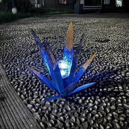 Tequila Rustic Sculpture, Metal Agave Statues Garden Hand Painted Decor for Yard Lawn Patio, Home Outdoor Courtyard Decoration with Solar Light Hollowed Leaves, Ornament Gifts (Blue, Size)