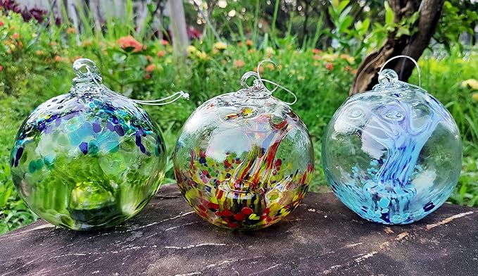 5.5-Inch Solar Powered Hanging Threaded Glass Gazing Ball Outdoor Garden Decoration (Blue & Aqua)