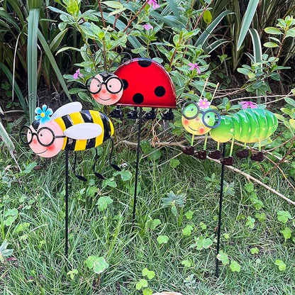 Metal Garden Stakes Set of 3, Hand Painted Insect Yard Art, Ladybug Bee Caterpillar Outdoor Decor, Colorful 3D Lawn Ornaments, Floor Mount Patio Decoration