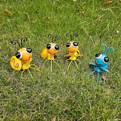 Metal Bee Sculptures Outdoor Yard Art Garden Patio Decor, Set of 4 Statues for Insect-Themed Garden Decoration