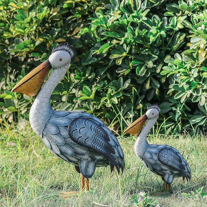 TERESA'S COLLECTIONS Pelican Statues Outdoor Decor, 16.5" Coastal Ocean Bird Garden Statues & Sculptures, Metal Yard Art Lawn Ornaments for Patio, Pond, Pool, Backyard Decorations