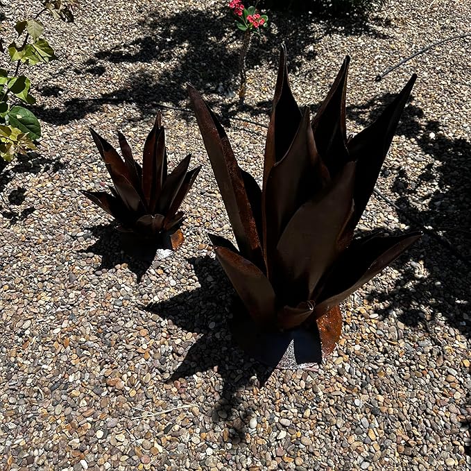Handmade Rusted Metal Flame Agave Sculpture – Garden Art for Patio or Yard Decor (Small & Large Set)