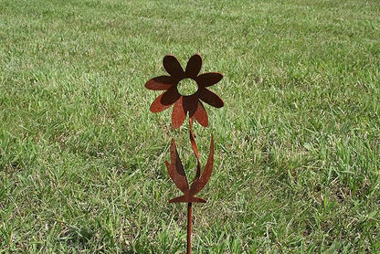 Metal Rustic and Colorful Flower Stakes Ranging from 9.5 to 36 Inches Tall (Twisted Daisy Stake 9.5" Tall, Naturally Rusted)